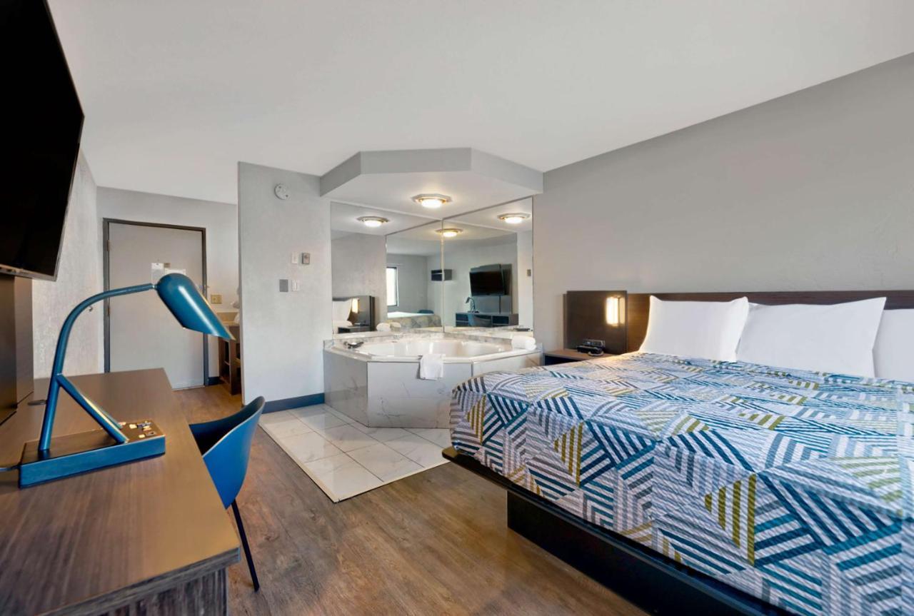 Motel 6-Oak Creek, Wi Ngoại thất bức ảnh