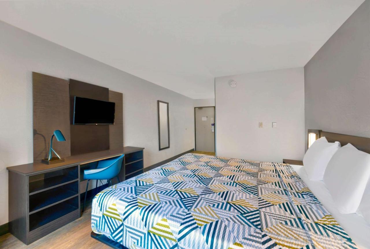 Motel 6-Oak Creek, Wi Ngoại thất bức ảnh