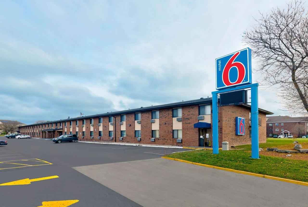 Motel 6-Oak Creek, Wi Ngoại thất bức ảnh